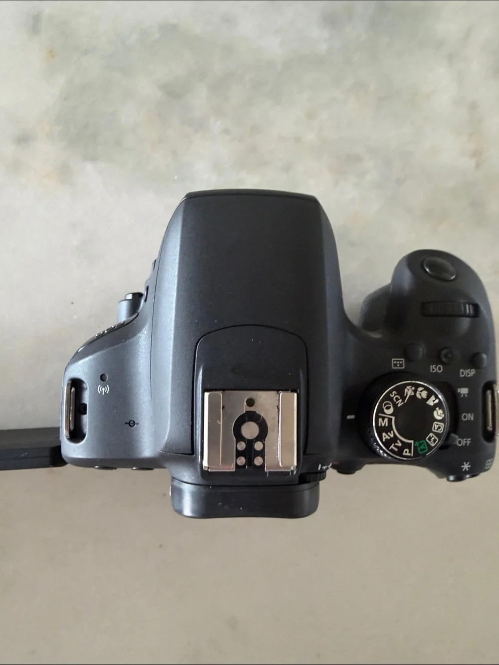 Canon EOS Rebel T7i DSLR Camera Body only-Black + 3 Batteries & Charger